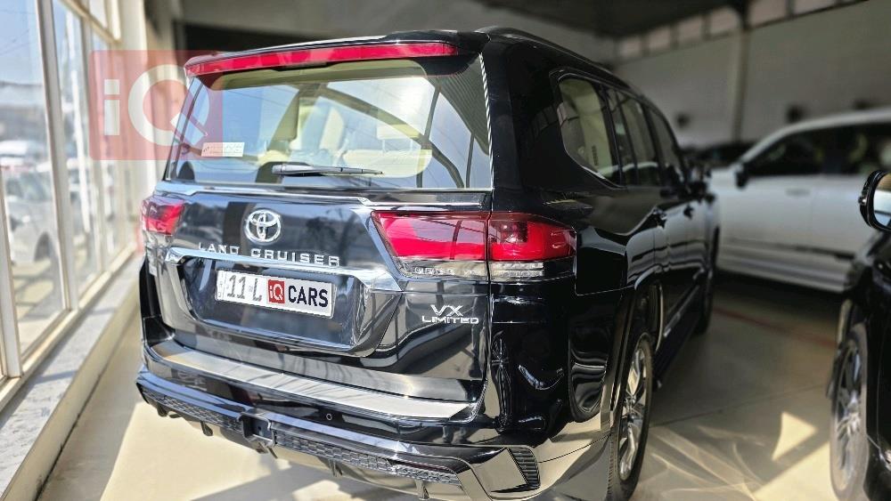 تويوتا لاندكروزر